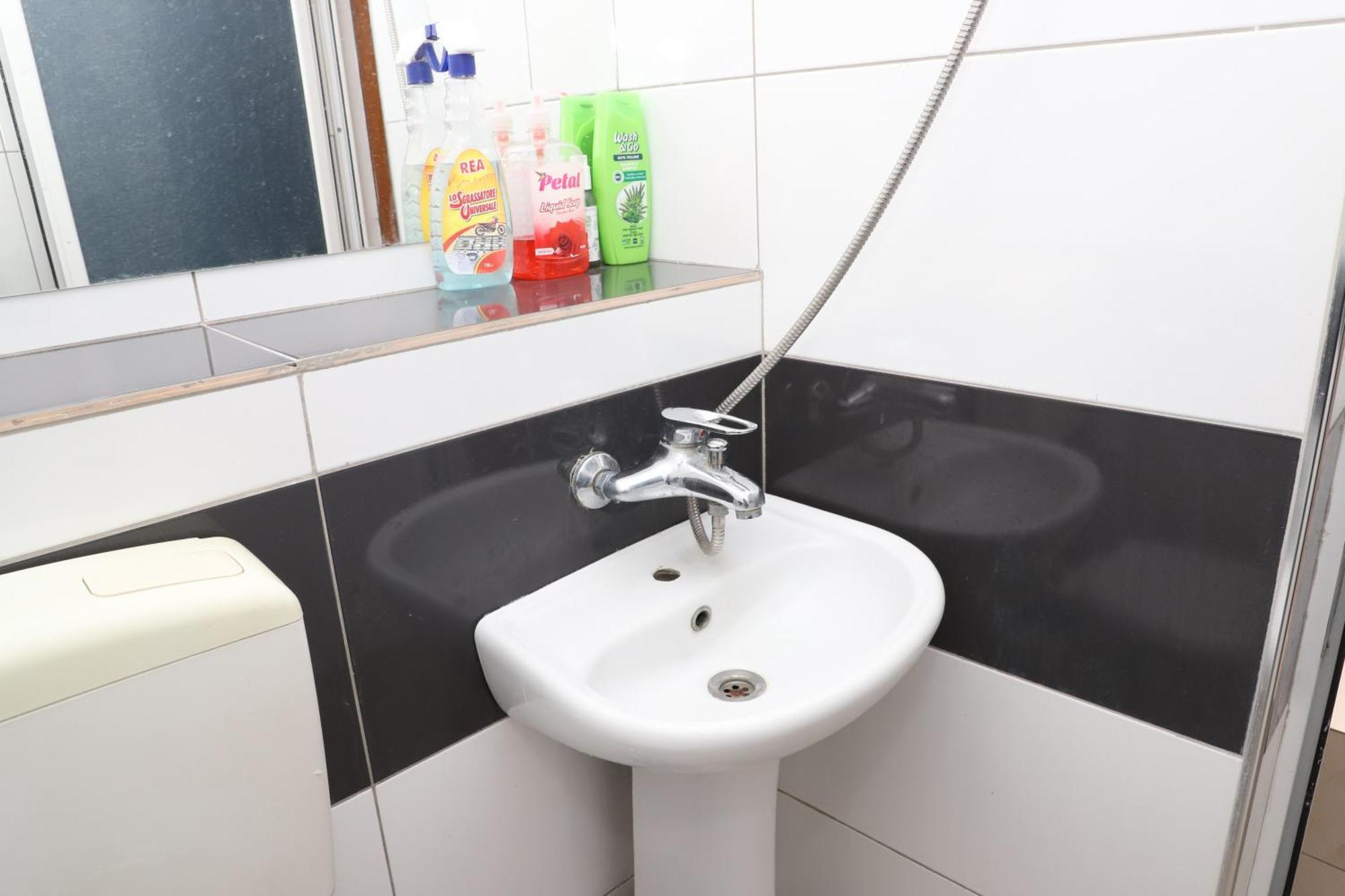 Elvi Aerd Apartment 베라트 외부 사진