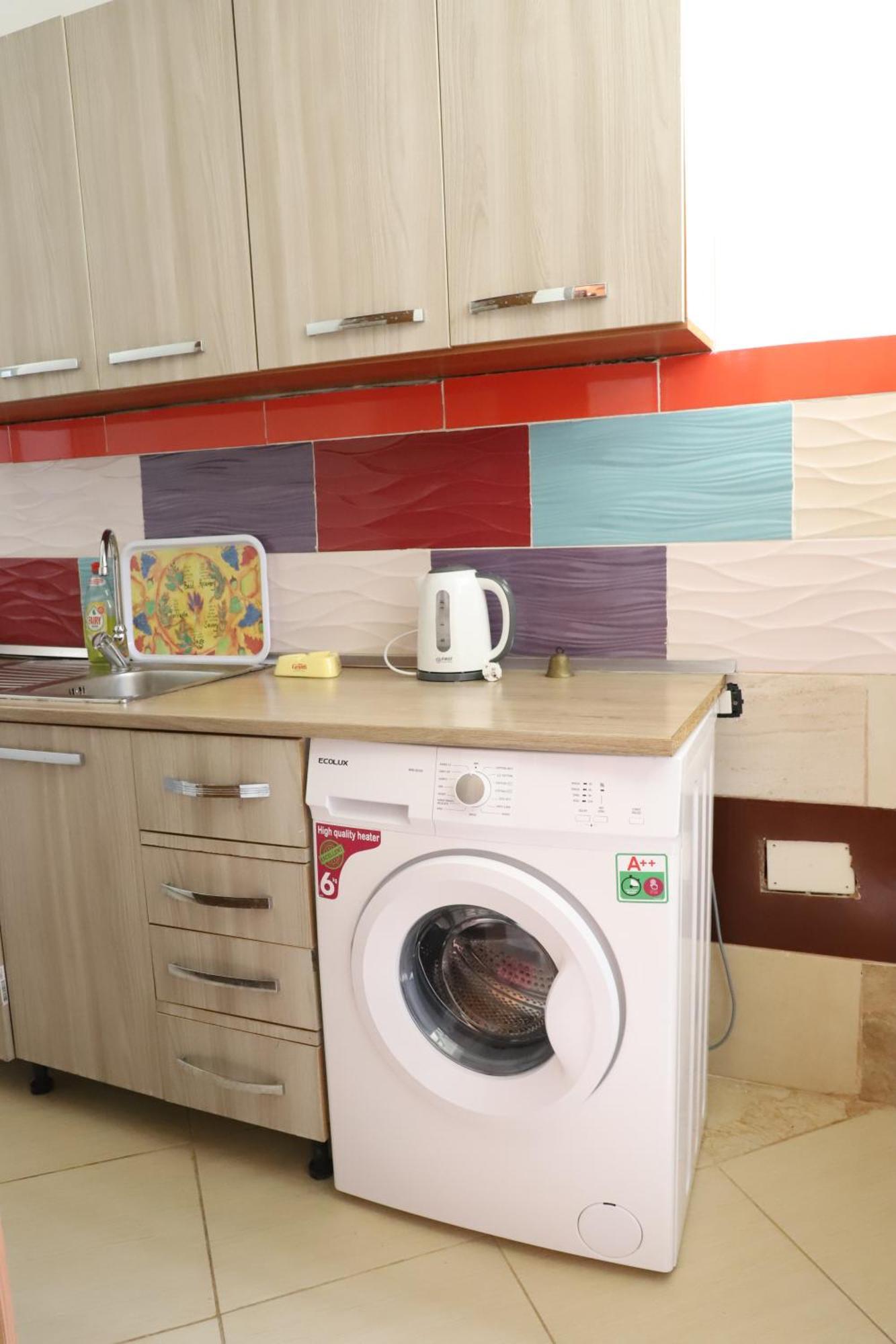 Elvi Aerd Apartment 베라트 외부 사진